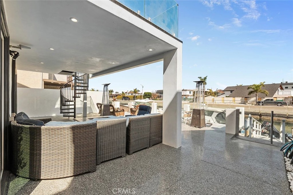 16742 Intrepid Lane Huntington Beach, CA 92649 - Photo 40 of 48