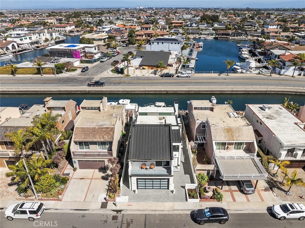 16742 Intrepid Lane Huntington Beach, CA 92649 - Photo 46 of 48