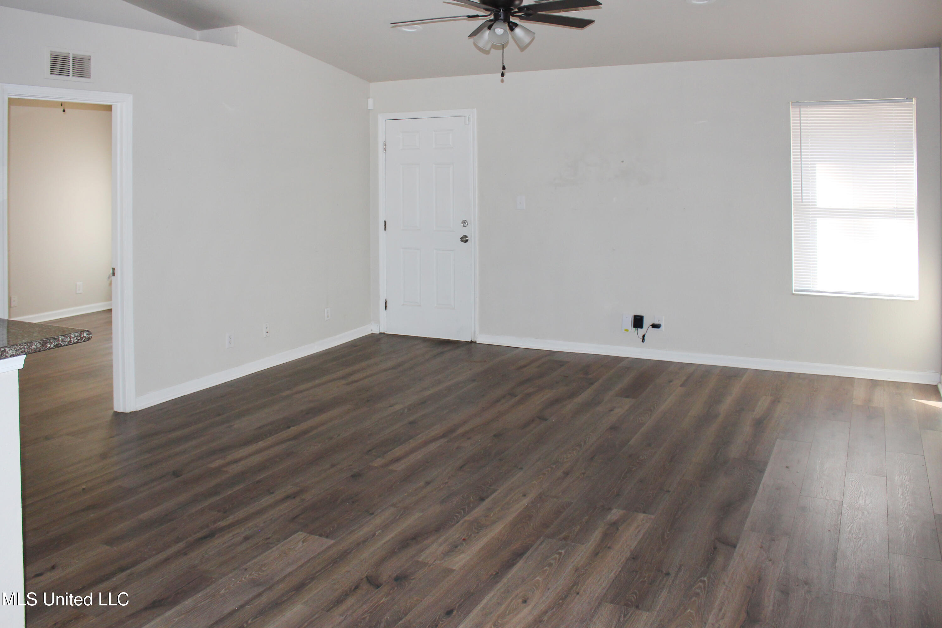 7051 George Street Bay St. Louis, MS 39520 - Photo 5 of 13 lr