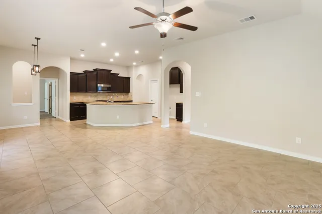 $2,095 | 14102 Saratoga Pass, San Antonio, TX 78254