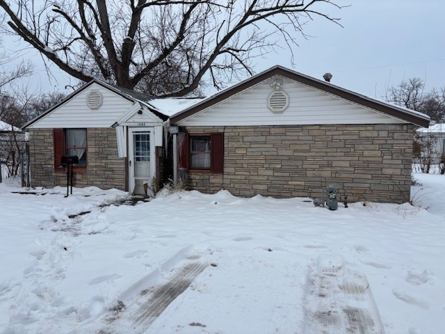 1464 East Whitmer Street Decatur, IL 62521 - Photo 1 of 1