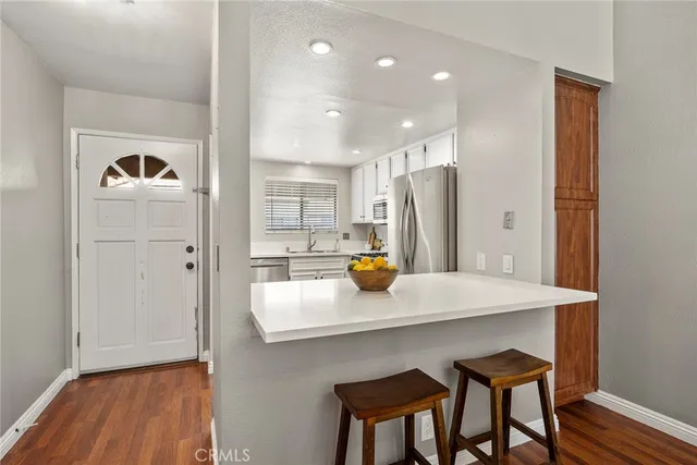 $620,000 | 3055 North Brea Boulevard, Unit 4, Fullerton, CA 92835