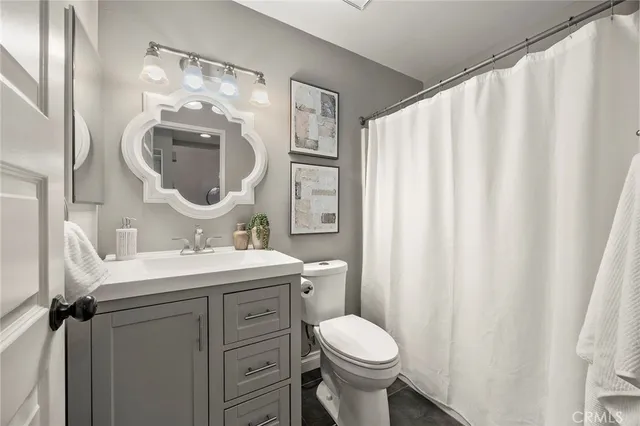 $620,000 | 3055 North Brea Boulevard, Unit 4, Fullerton, CA 92835