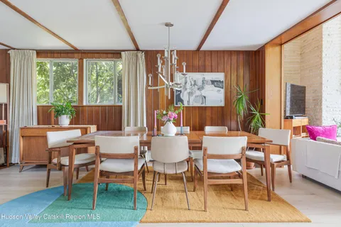 $875,000 | 24 James Street, Marlboro, NY 12542