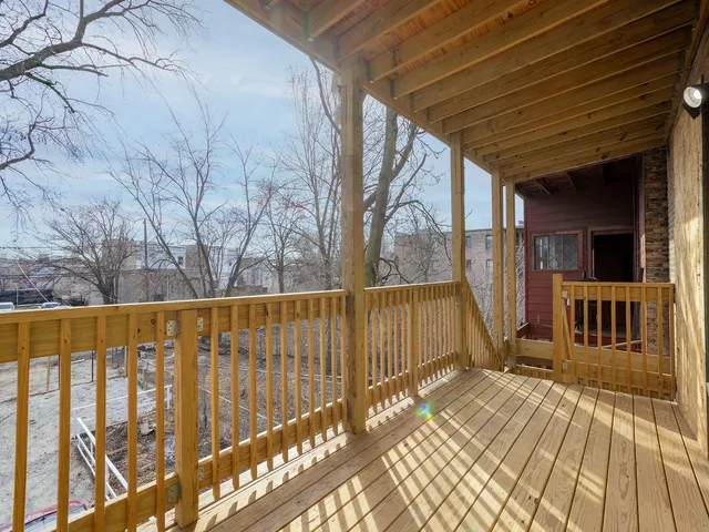 $630,000 | 5033 West Washington Boulevard, Chicago, IL 60644