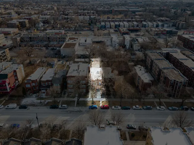 $630,000 | 5033 West Washington Boulevard, Chicago, IL 60644