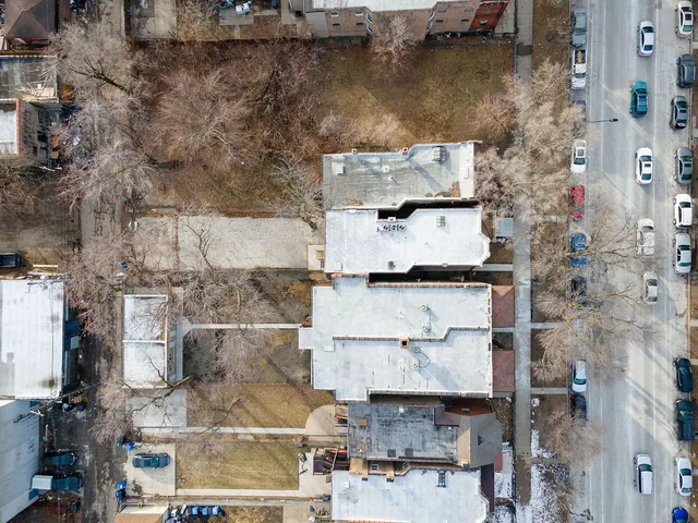 $630,000 | 5033 West Washington Boulevard, Chicago, IL 60644