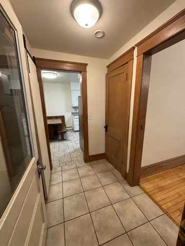 $2,095 | 303 Doty Street, Kaukauna, WI 54130