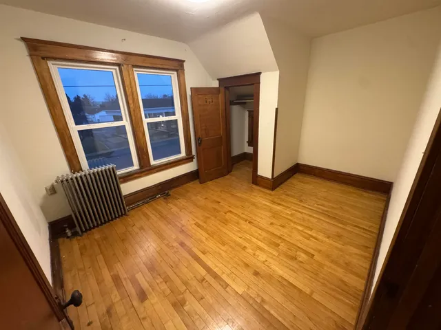 $2,095 | 303 Doty Street, Kaukauna, WI 54130