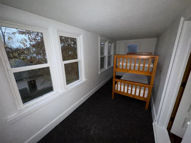 $2,095 | 303 Doty Street, Kaukauna, WI 54130