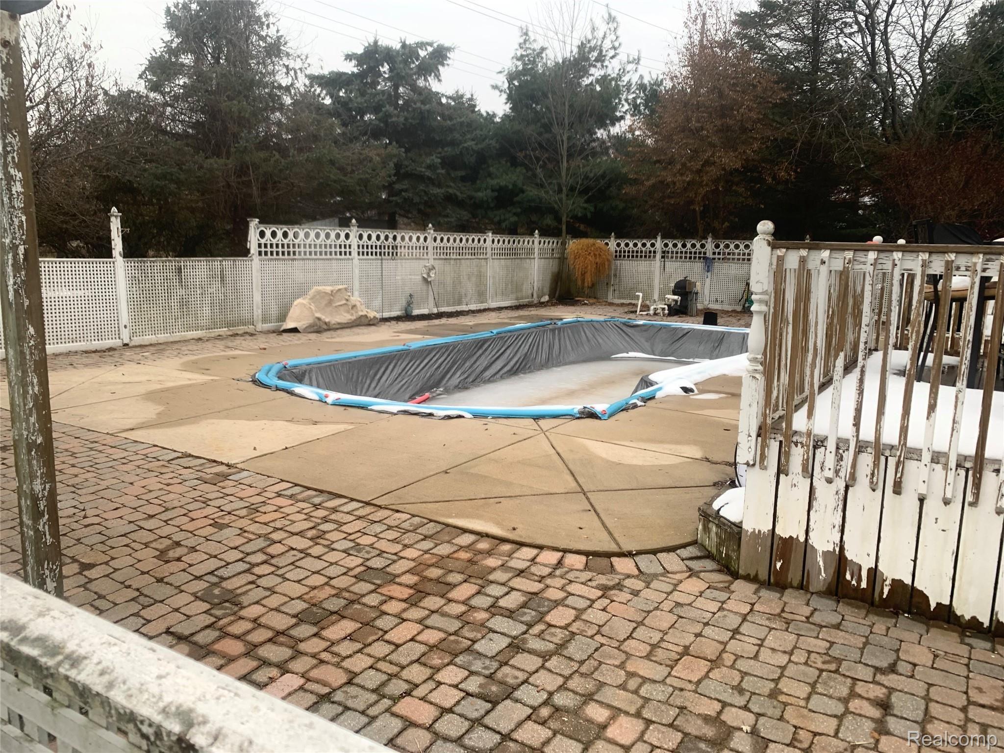 8250 Crofoot Road Fowlerville, MI 48836 - Photo 6 of 6 8250 Crofoot Pool.jpeg