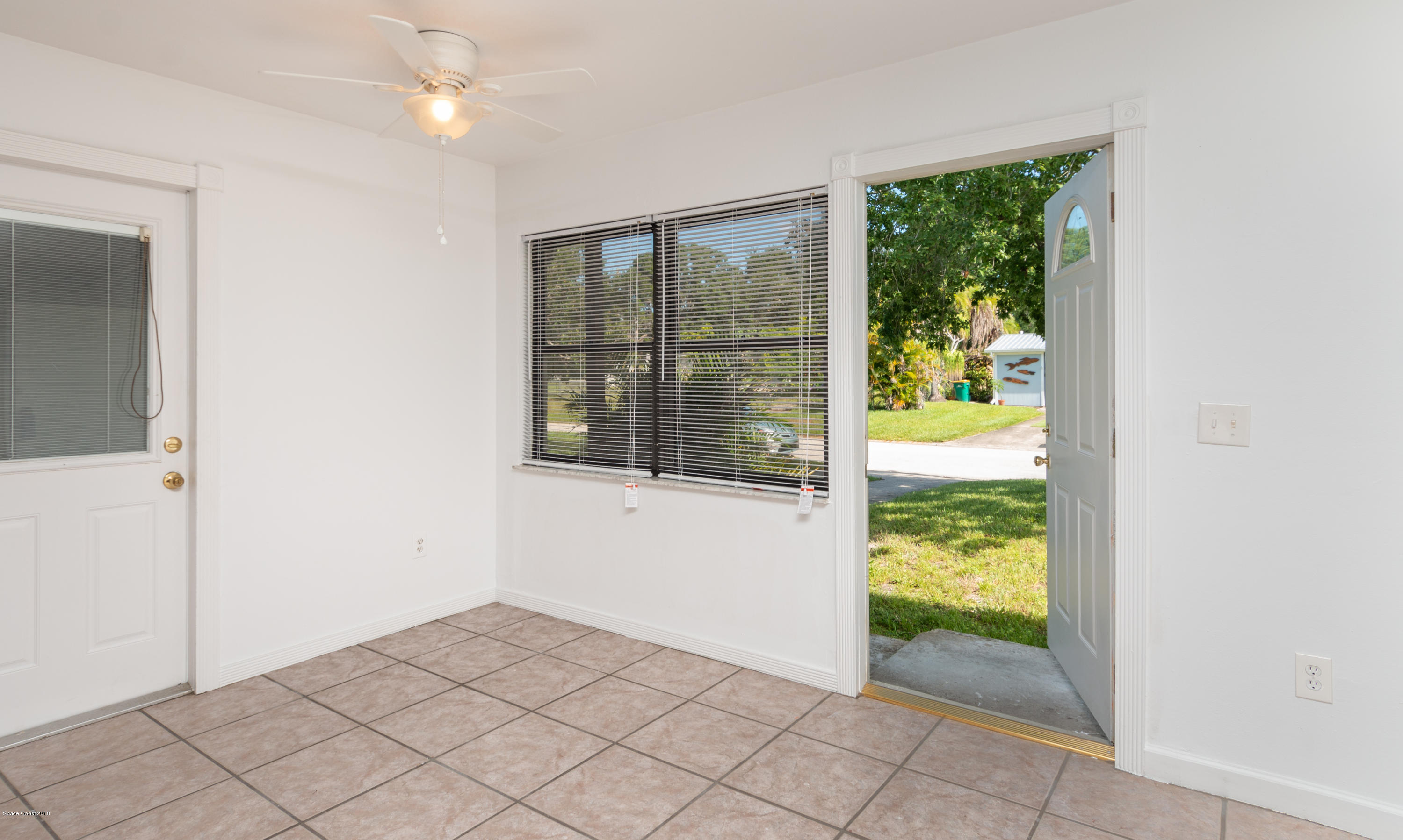 2319 St Dunston Lane Melbourne, FL 32935 - Photo 3 of 29 Living area