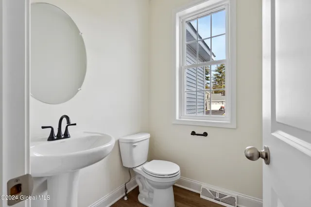 $863,000 | 9 Brookhaven Court, Wilton, NY 12866