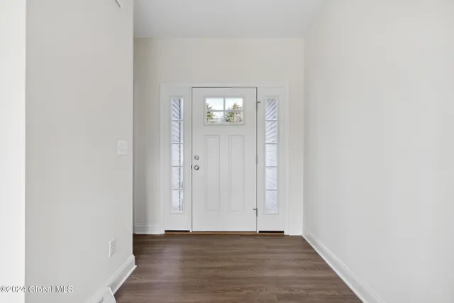 $863,000 | 9 Brookhaven Court, Wilton, NY 12866