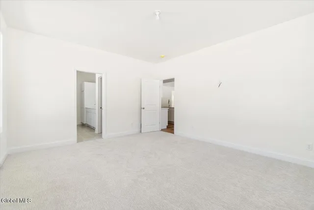 $863,000 | 9 Brookhaven Court, Wilton, NY 12866