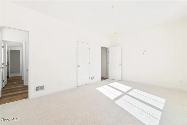 $863,000 | 9 Brookhaven Court, Wilton, NY 12866