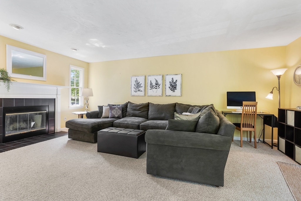 94 Brigham Street Hudson, MA 01749 - Photo 14 of 36