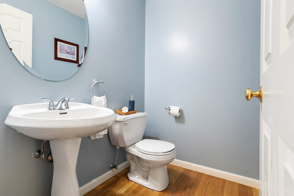 94 Brigham Street Hudson, MA 01749 - Photo 19 of 36