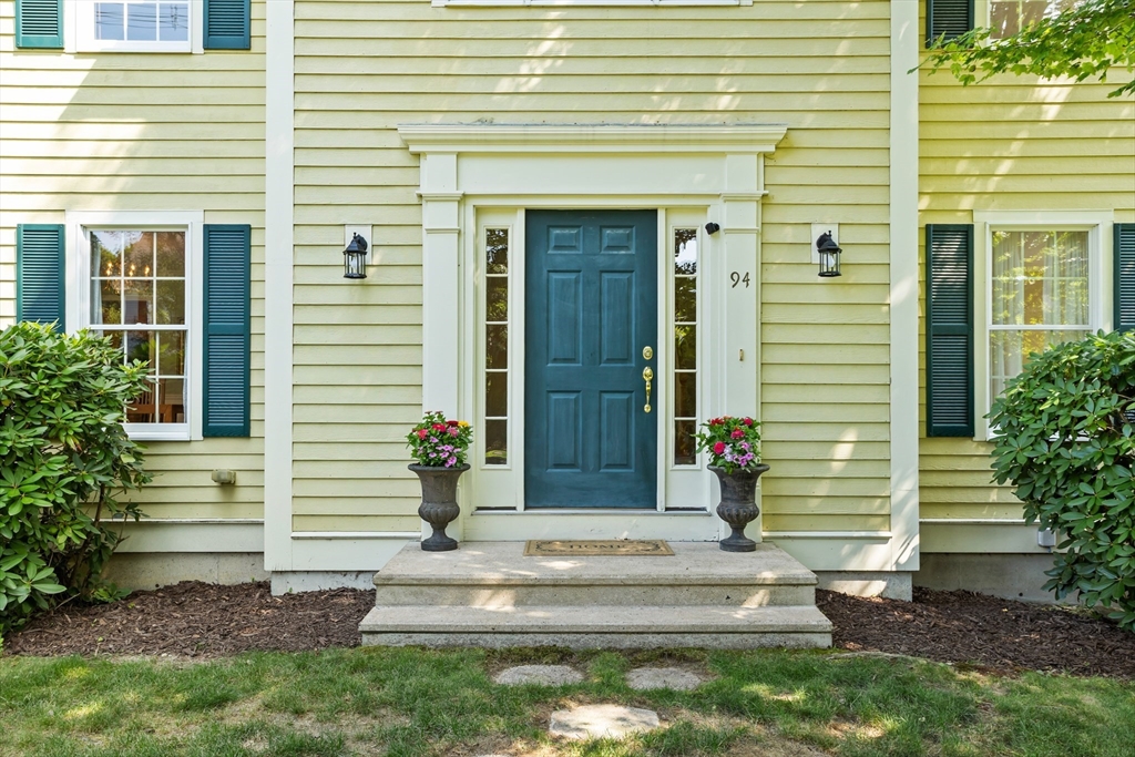 94 Brigham Street Hudson, MA 01749 - Photo 2 of 36