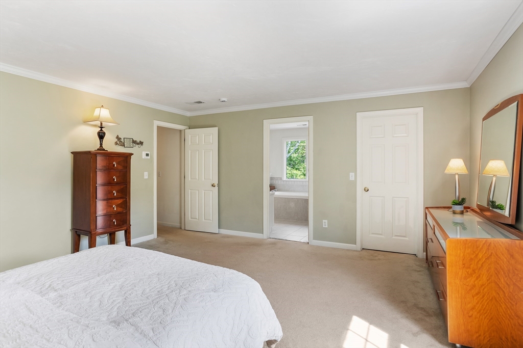 94 Brigham Street Hudson, MA 01749 - Photo 21 of 36