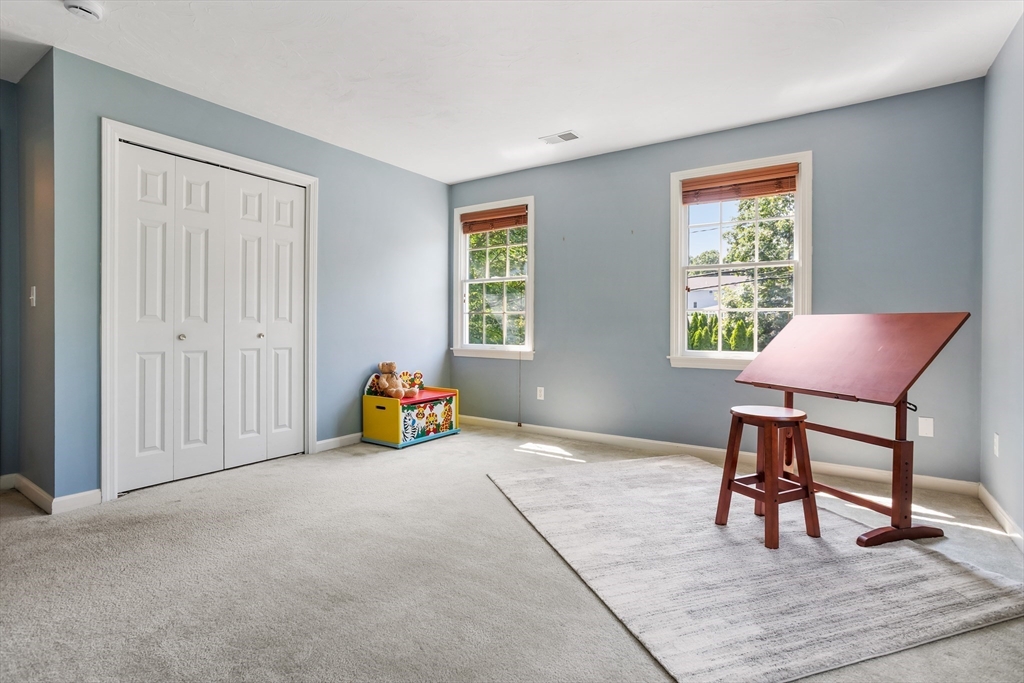 94 Brigham Street Hudson, MA 01749 - Photo 26 of 36