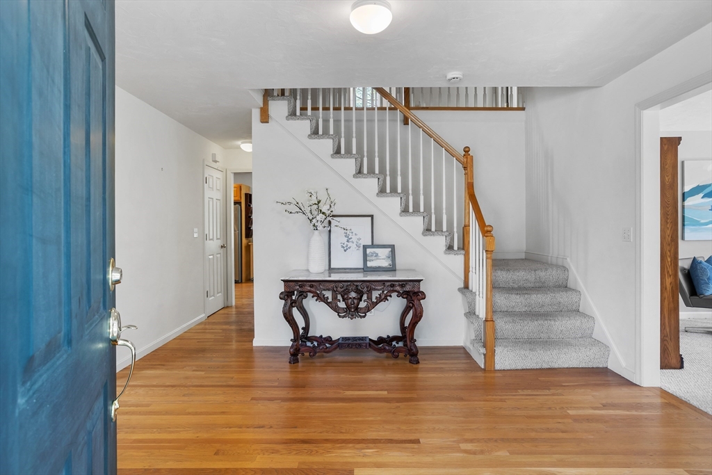 94 Brigham Street Hudson, MA 01749 - Photo 3 of 36