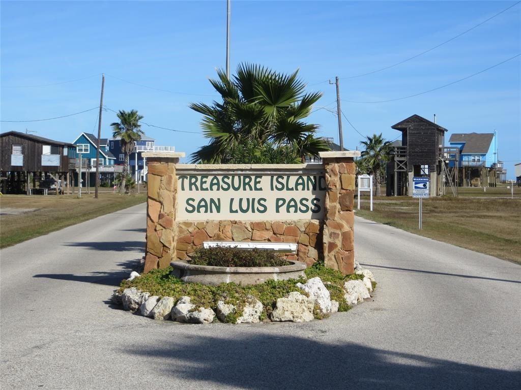 12914 Jean Lafitte Drive Freeport, TX 77541 - Photo 8 of 8