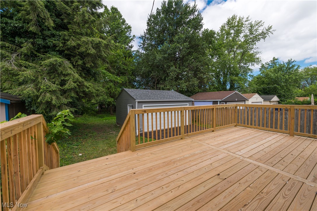 896 Selwyn Road Cleveland Heights, OH 44112 - Photo 18 of 23 Wooden deck with an outdoor structure