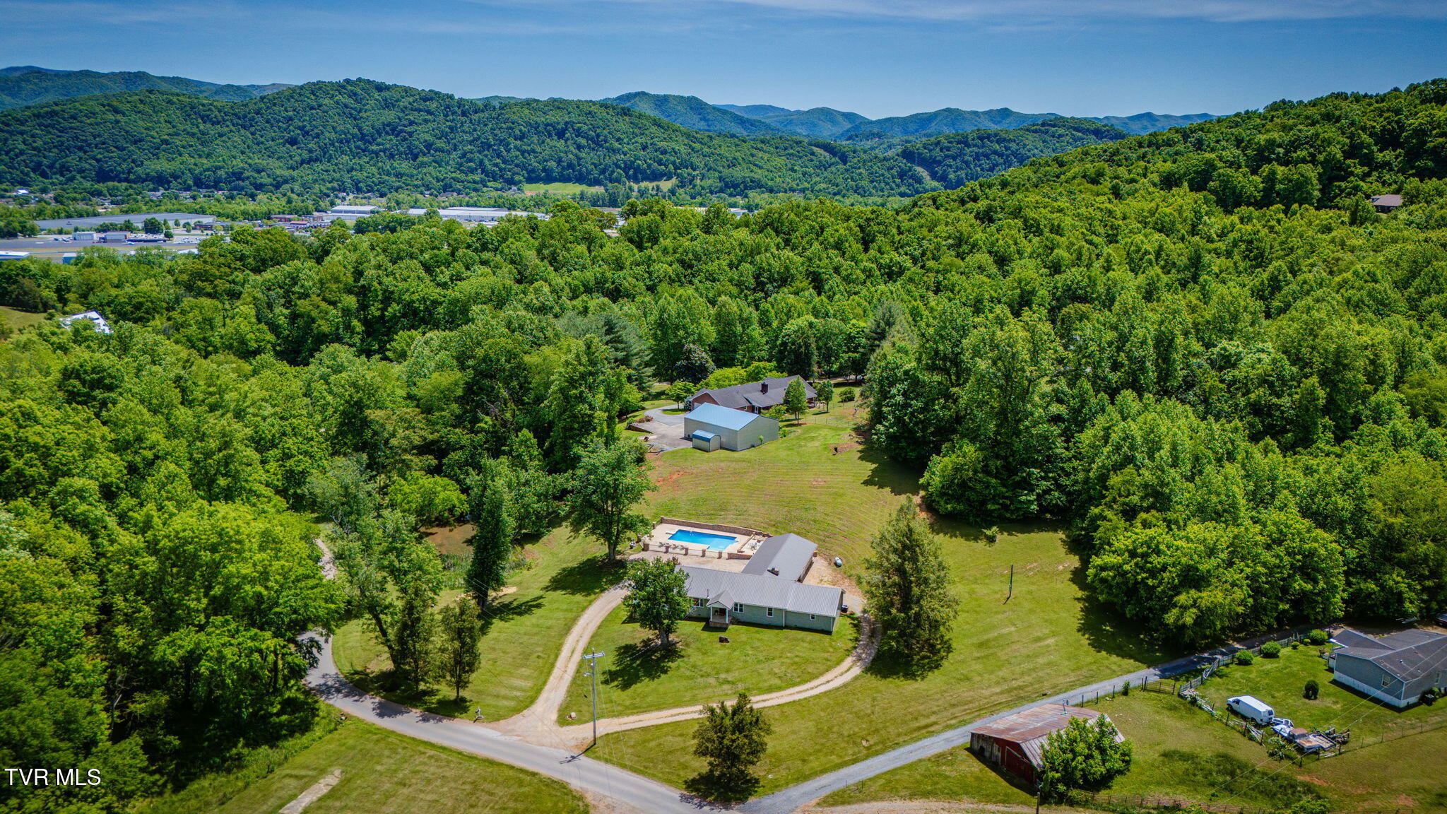 243 Judge Ben Allen Road Elizabethton, TN 37643 - Photo 55 of 58 102