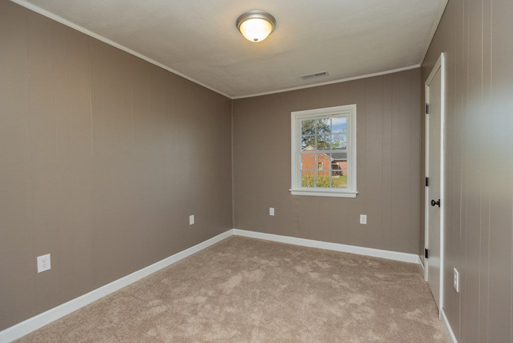 17 Hightower Road Green Bay, VA 23942 - Photo 7 of 18 Gallery Image 7