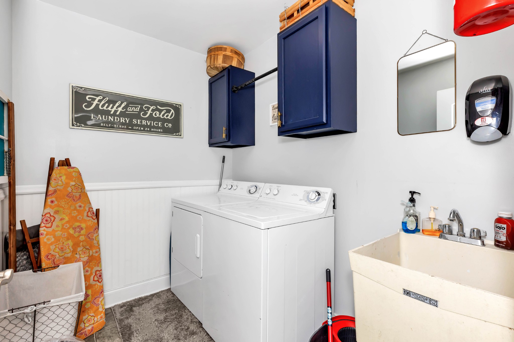 25518 Clem Road Elkmont, AL 35620 - Photo 20 of 24 a utility room with dryer and washer