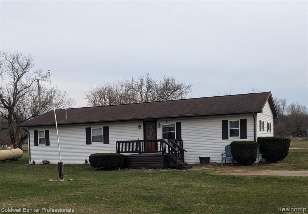 2247 Waterman Road Mayville, MI 48744 - Photo 2 of 35 Gallery Image 2