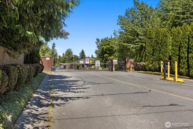 $220,000 | 815 124th Street Southwest, Unit 133, Everett, WA 98204