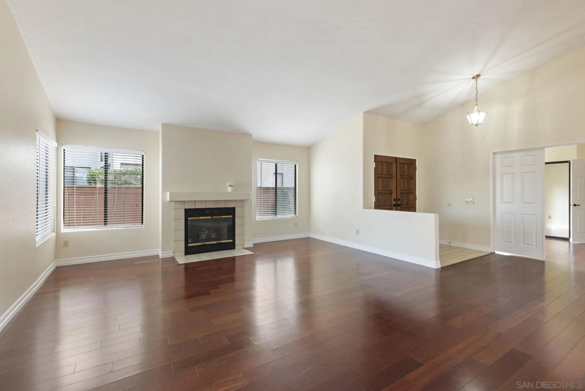 15174 Avenida R San Diego, CA 92128 - Photo 13 of 41