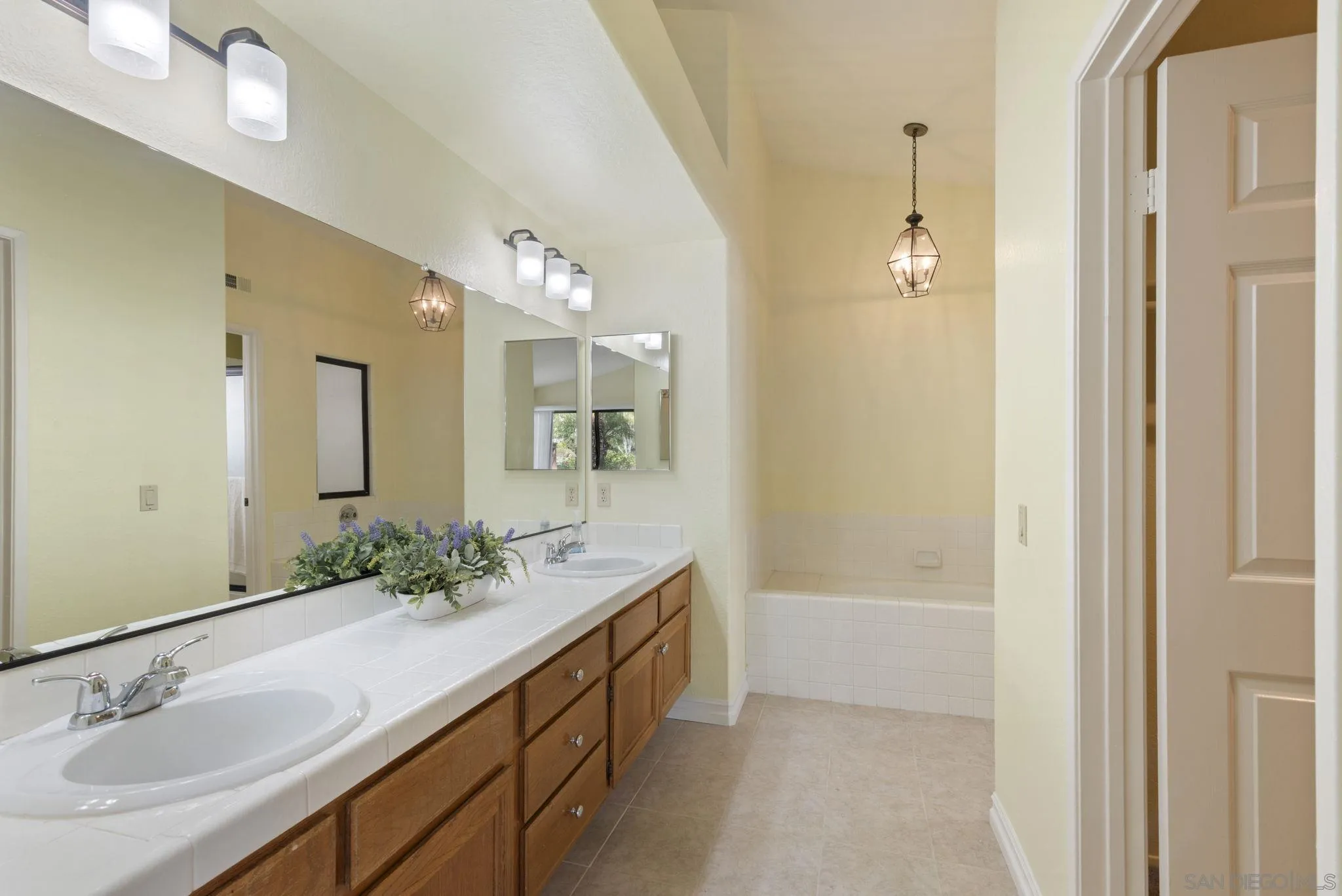 15174 Avenida R San Diego, CA 92128 - Photo 25 of 41