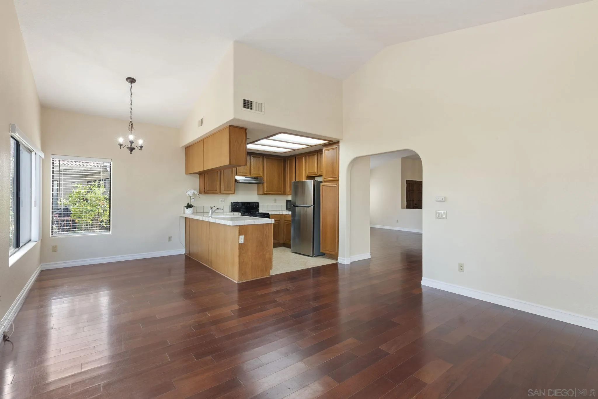 15174 Avenida R San Diego, CA 92128 - Photo 10 of 41