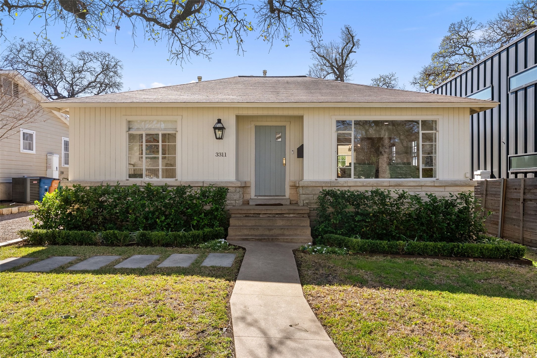 3311 Bonnie Road Austin, TX 78703 - Photo 2 of 40 front view of house with a yard