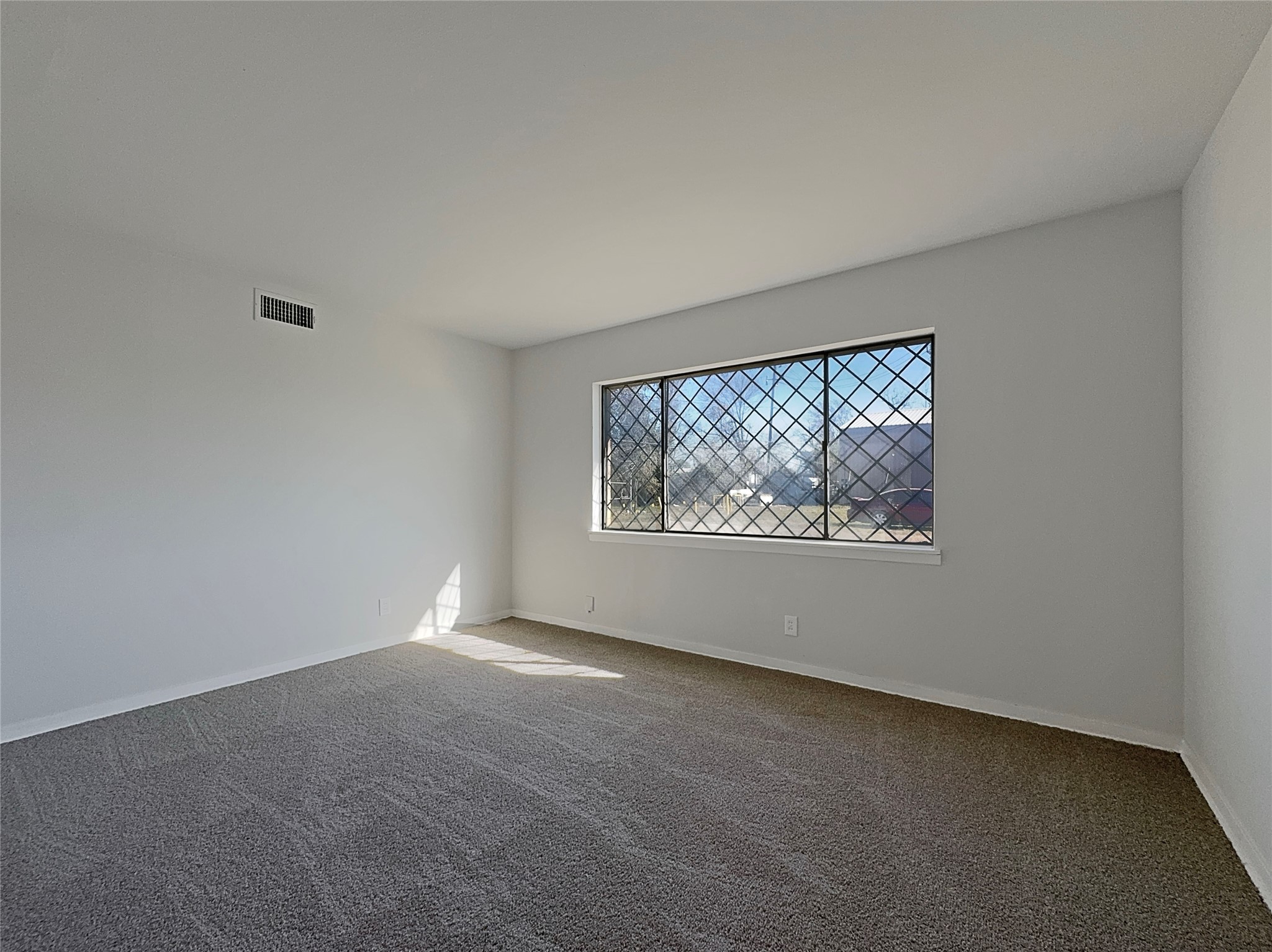 15311 Woodforest Boulevard Channelview, TX 77530 - Photo 12 of 18