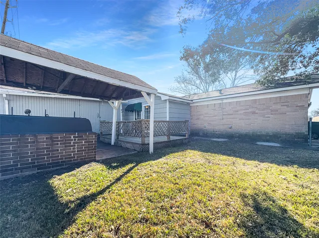 $180,000 | 15311 Woodforest Boulevard, Channelview, TX 77530