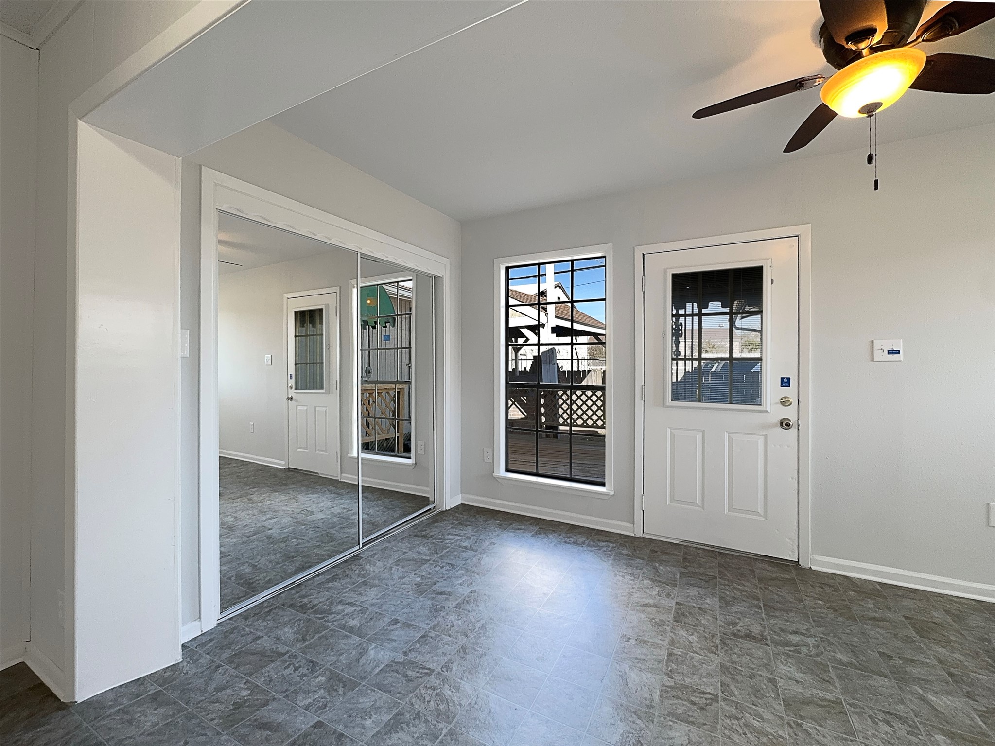 15311 Woodforest Boulevard Channelview, TX 77530 - Photo 10 of 18