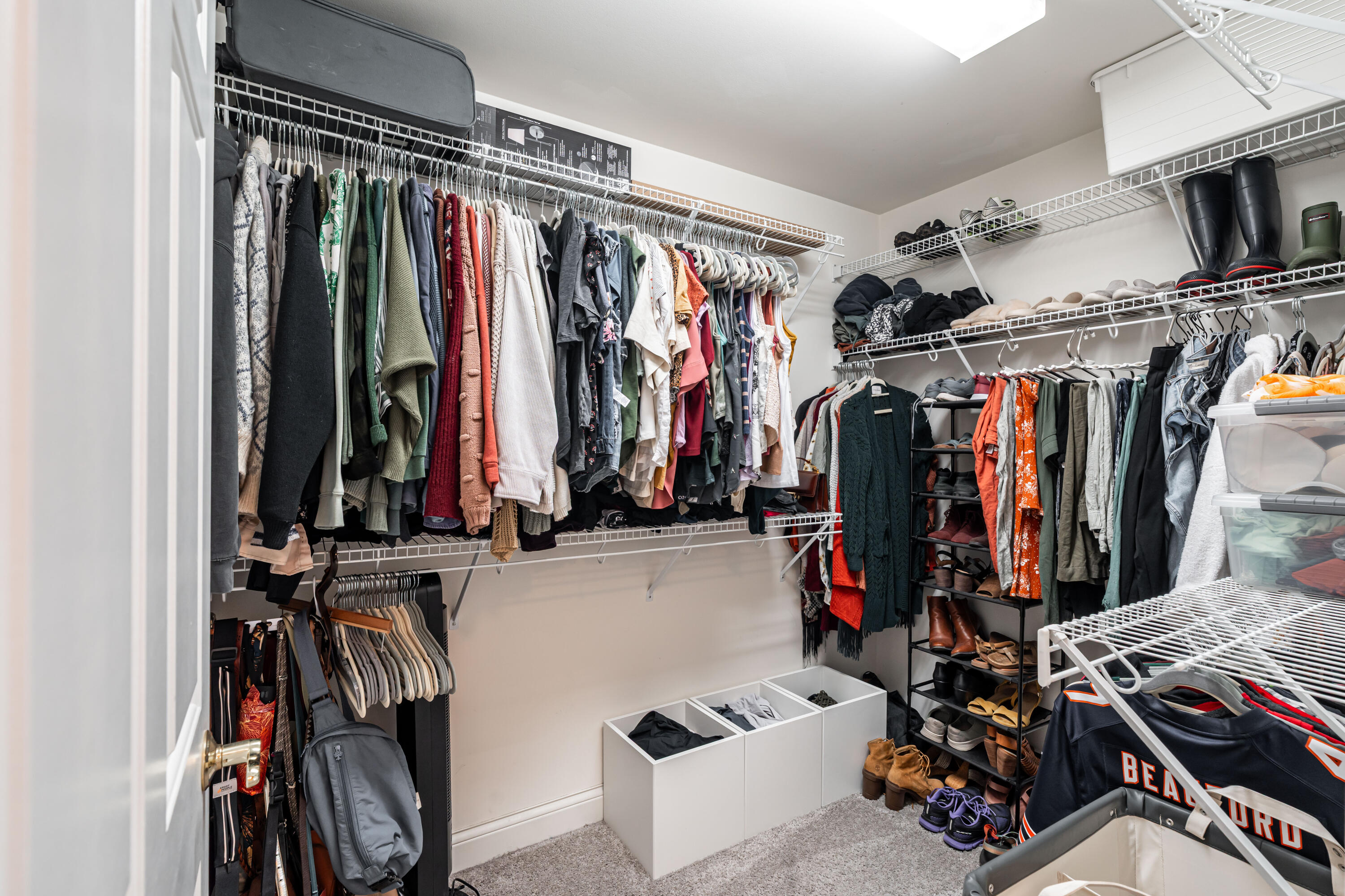 1920 North Farwell Avenue, Unit 405 Milwaukee, WI 53202 - Photo 23 of 28 DSC09744