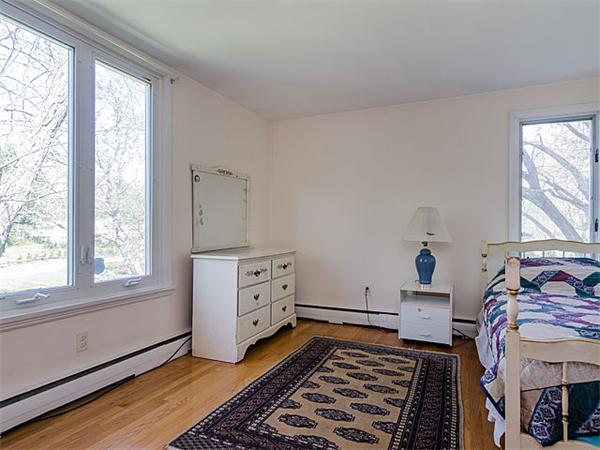 104 Woodfall Road Belmont, MA 02478 - Photo 13 of 24 Gallery Image 13