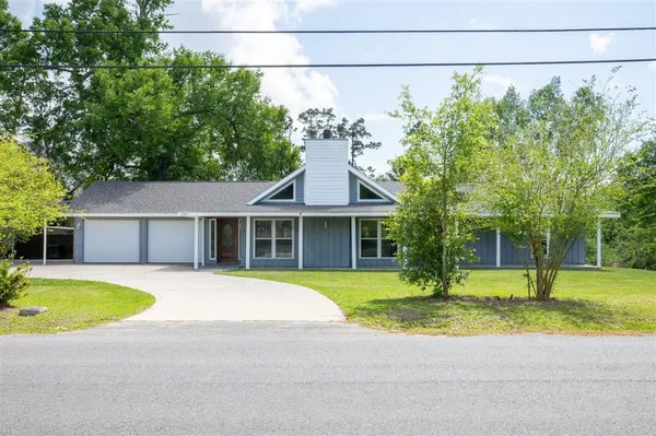 $325,000 | 1739 South Borel Drive, Lake Charles, LA 70611