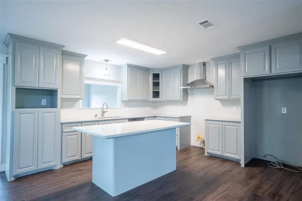 $325,000 | 1739 South Borel Drive, Lake Charles, LA 70611
