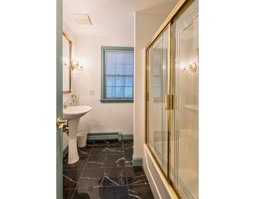 409 Elliott Street Beverly, MA 01915 - Photo 20 of 34