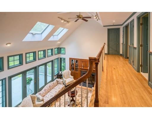 409 Elliott Street Beverly, MA 01915 - Photo 23 of 34