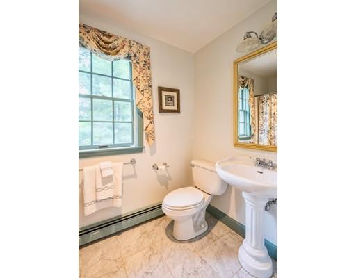 409 Elliott Street Beverly, MA 01915 - Photo 30 of 34