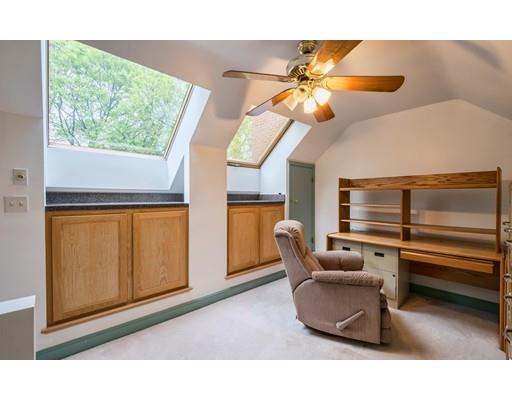 409 Elliott Street Beverly, MA 01915 - Photo 32 of 34