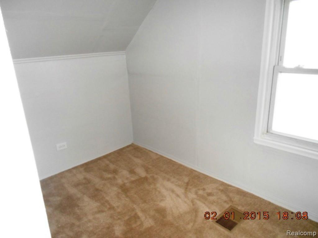18560 Reed Street Melvindale, MI 48122 - Photo 15 of 26 575482.jpg