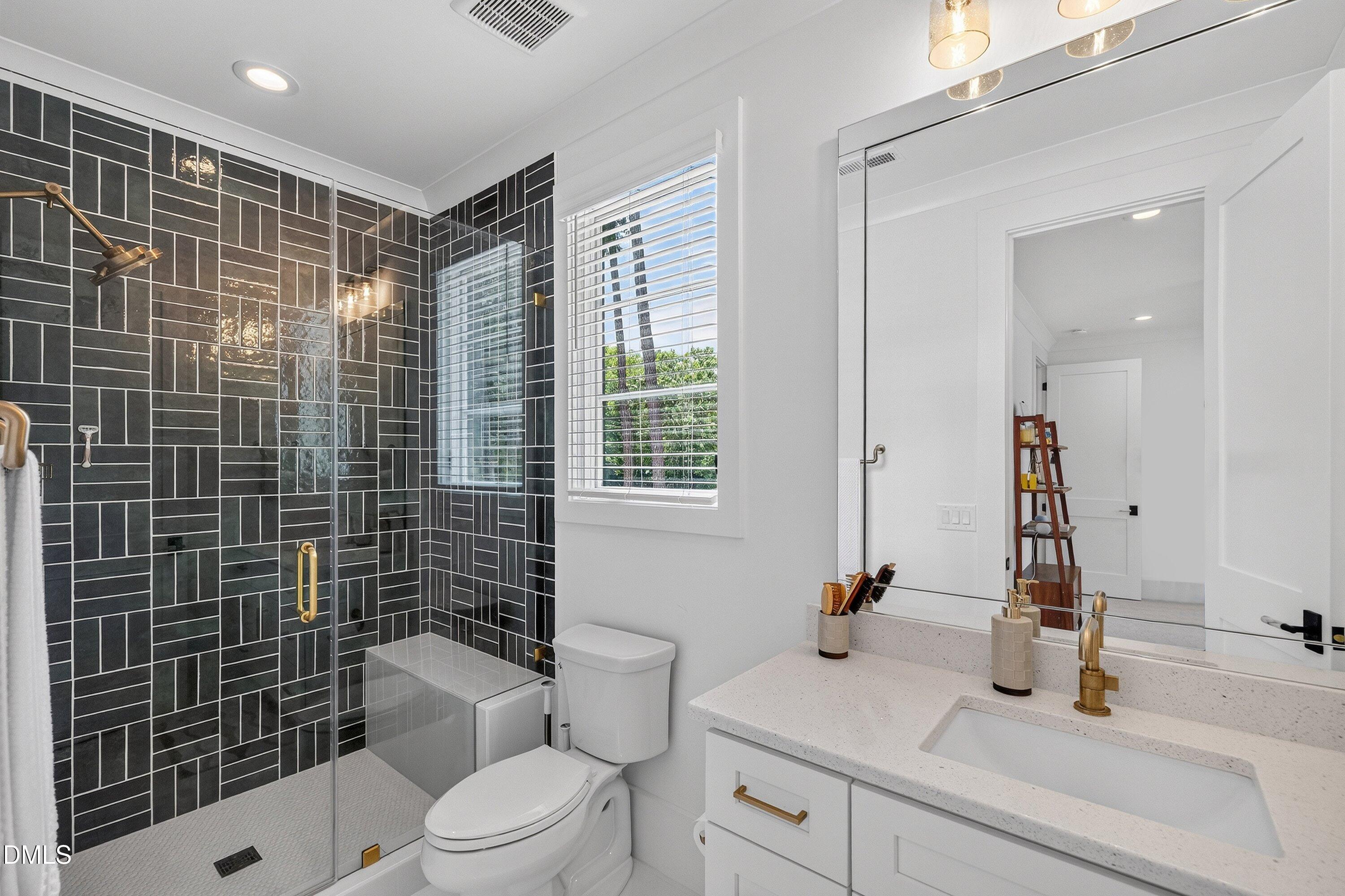1640 Estate Valley Lane Raleigh, NC 27613 - Photo 33 of 46 110-1640 Estate Valley118 Temple_5025